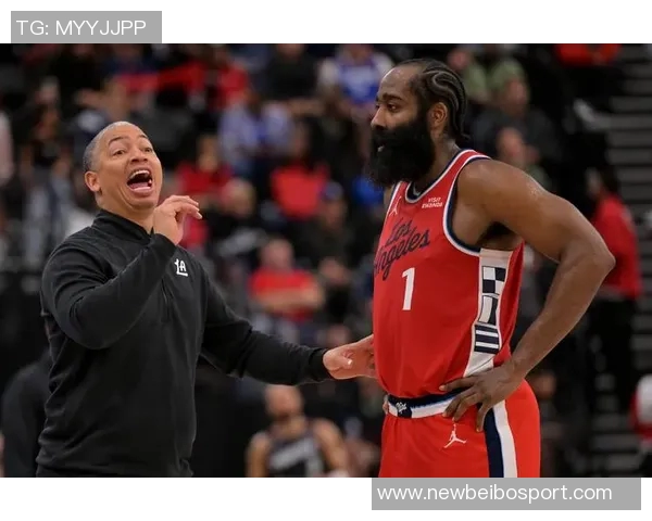 快船邓恩称赞保罗职业素养观察其比赛对自己成长助益良多