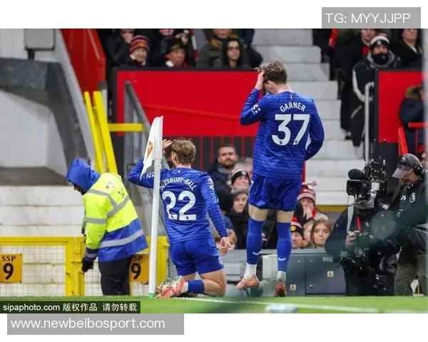 巴萨关注多特前锋吉拉西明夏解约金降至5000万欧元 巴萨关注多特前锋吉拉西明夏解约金降至5000万欧元