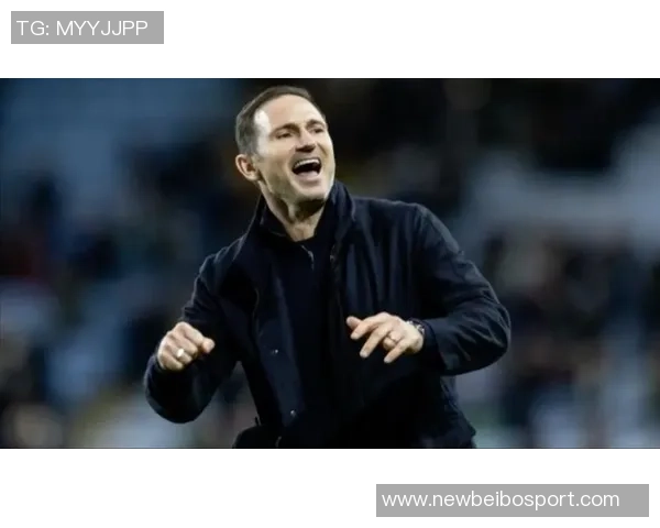 英媒报道班福德与兰帕德重聚考文垂训练昔日切尔西队友再续情谊 英媒报道班福德与兰帕德重聚考文垂训练昔日切尔西队友再续情谊